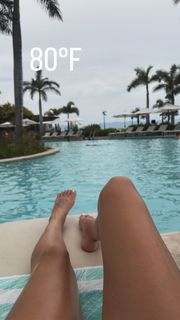 Taylor Atelian feet photo 12