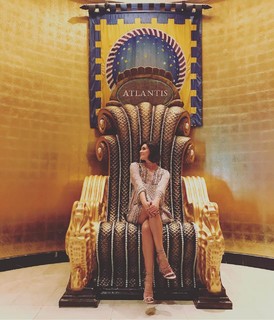 Taylor Cole feet photo thumbnail