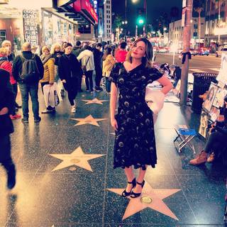 Taylor Cole feet photo thumbnail