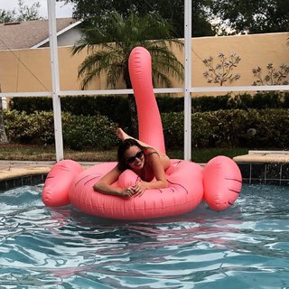 Taylor Darling feet photo 20
