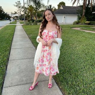 Taylor Darling feet photo 8