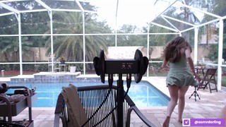 Taylor Darling feet photo 2