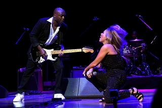 Taylor Dayne feet photo 13