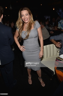 Taylor Dayne feet photo 5