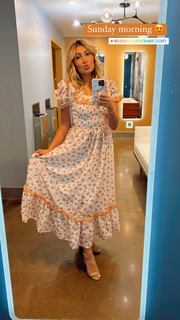 Taylor Dooley feet photo 11