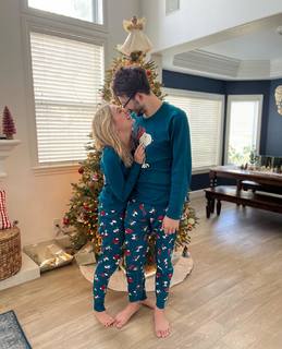 Taylor Dooley feet photo 4