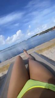 Taylor Grado feet photo 5