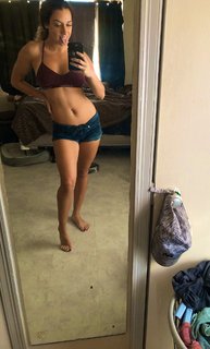 Taylor Grado feet photo 2