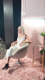 Taylor Hickson feet photo 12