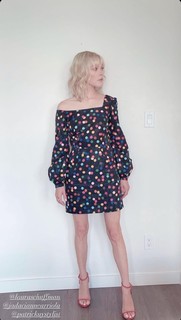 Taylor Hickson feet photo 9