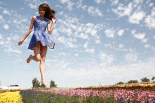 Taylor Hill feet photo thumbnail