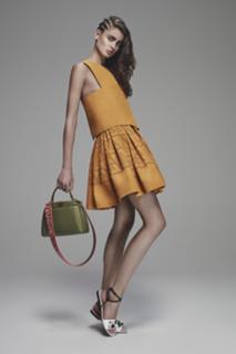 Taylor Hill feet photo thumbnail