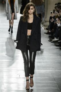 Taylor Hill feet photo thumbnail