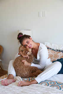 Taylor Hill feet photo thumbnail