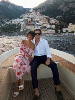 Taylor Hill feet photo thumbnail