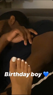 Taylor Hing feet photo thumbnail