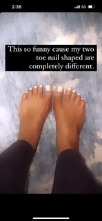 Taylor Hing feet photo thumbnail
