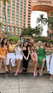Taylor Hudson feet photo 11