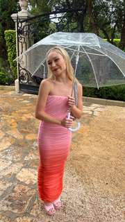 Taylor Hudson feet photo 2