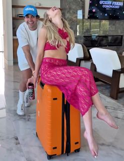 Taylor Hudson feet photo 14