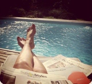 Taylor Lorenz feet photo 14