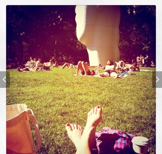 Taylor Lorenz feet photo 3