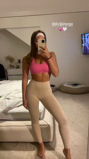 Taylor Malkov feet photo 7