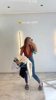 Taylor Malkov feet photo 5