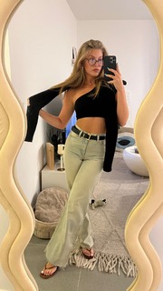 Taylor Malkov feet photo 12