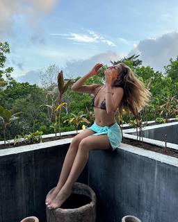 Taylor Malkov feet photo 11