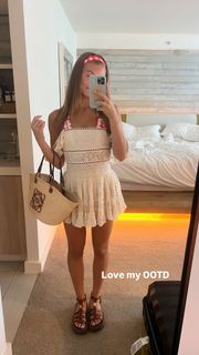 Taylor Malkov feet photo 10