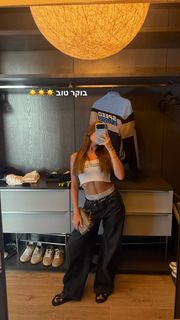 Taylor Malkov feet photo 17