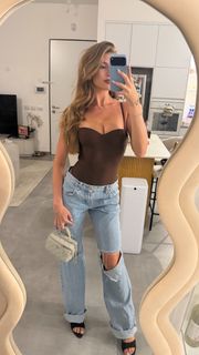 Taylor Malkov feet photo 7