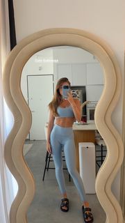 Taylor Malkov feet photo 12