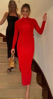 Taylor McGregor feet photo 13