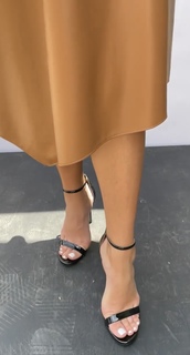 Taylor Misiak feet photo 4
