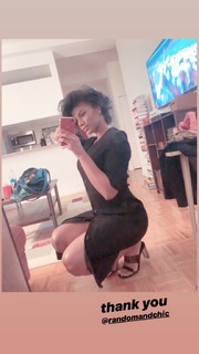 Taylor Rooks feet photo thumbnail