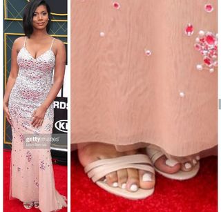 Taylor Rooks feet photo thumbnail