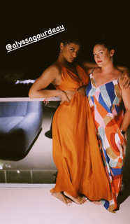 Taylor Rooks feet photo thumbnail