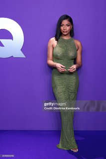 Taylor Rooks feet photo thumbnail