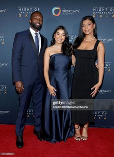 Taylor Rooks feet photo thumbnail