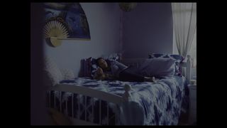 Taylor Russell feet photo thumbnail