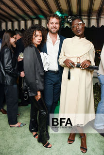 Taylor Russell feet photo thumbnail