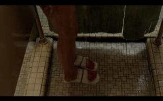 Taylor Schilling feet photo thumbnail
