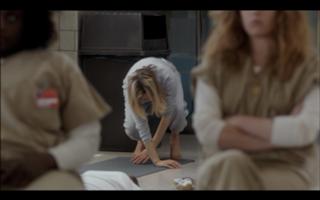 Taylor Schilling feet photo thumbnail