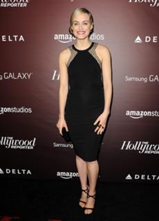 Taylor Schilling feet photo thumbnail