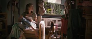 Taylor Schilling feet photo thumbnail