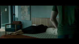 Taylor Schilling feet photo thumbnail