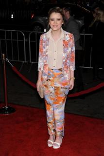 Taylor Spreitler feet photo thumbnail