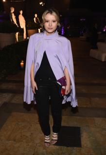 Taylor Spreitler feet photo thumbnail